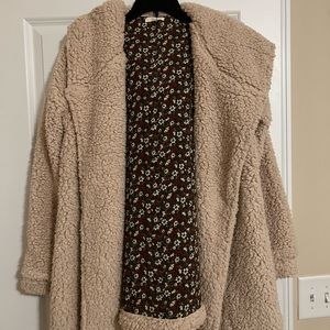 tan easel sherpa hoodie